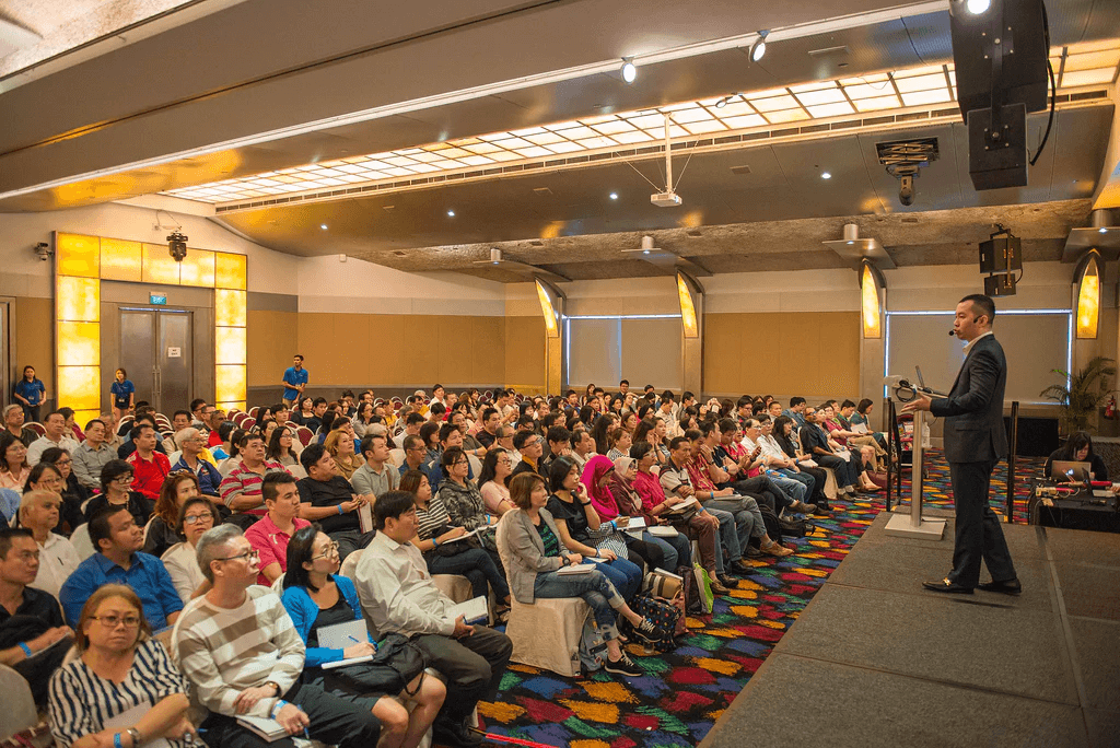Master-Kevin-International-Feng-Shui-Convention-held-in-Singapore